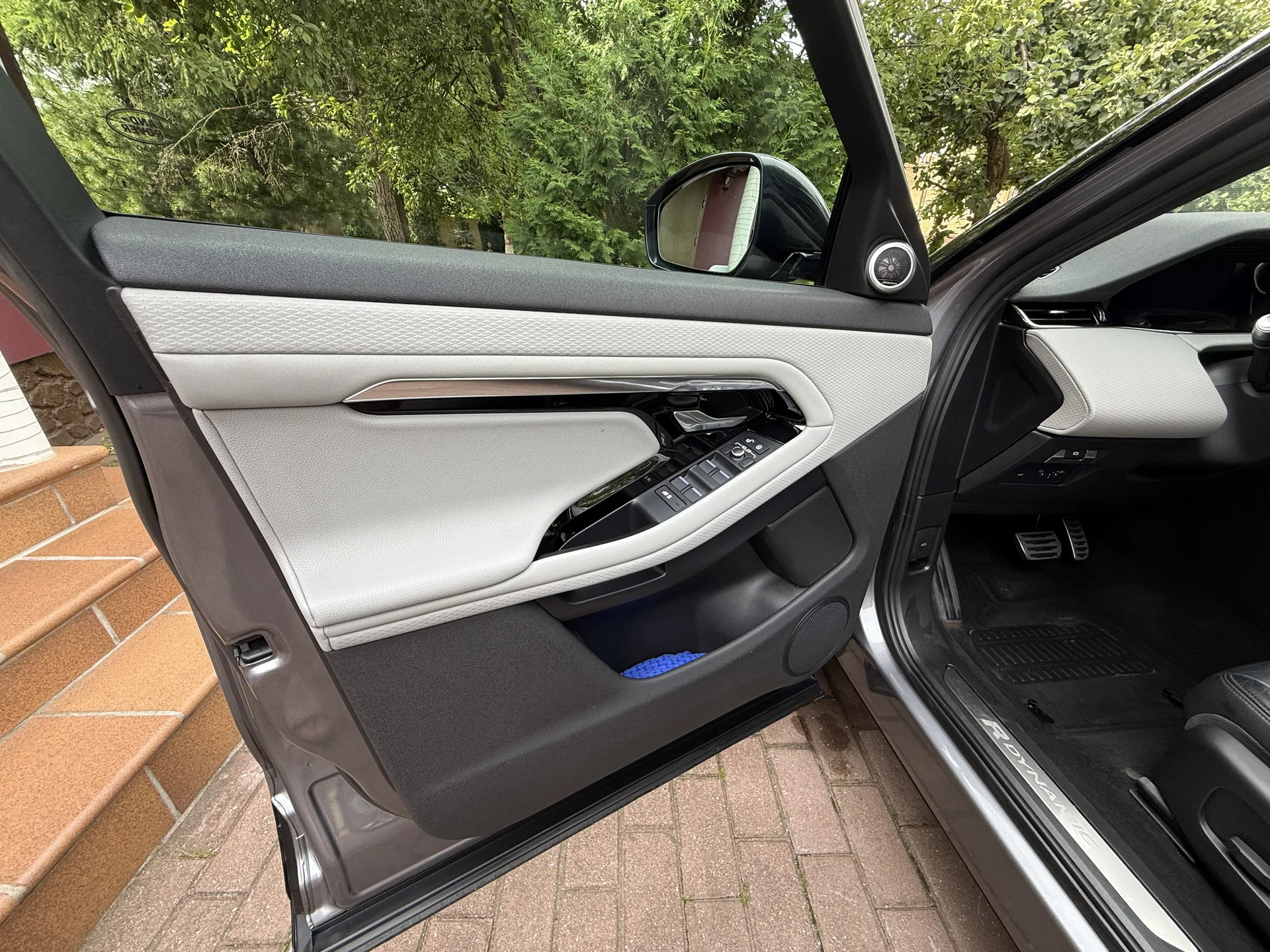 Range Rover Evoque - миниатюра 9