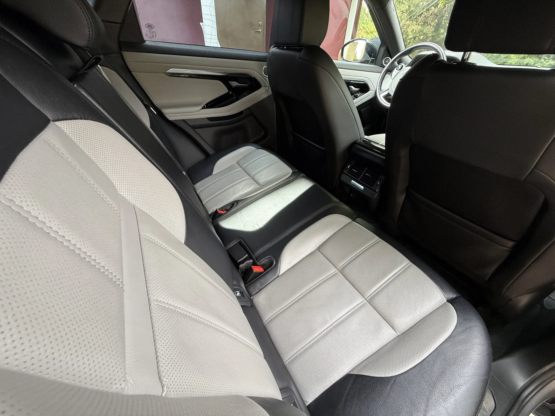 Range Rover Evoque - миниатюра 18