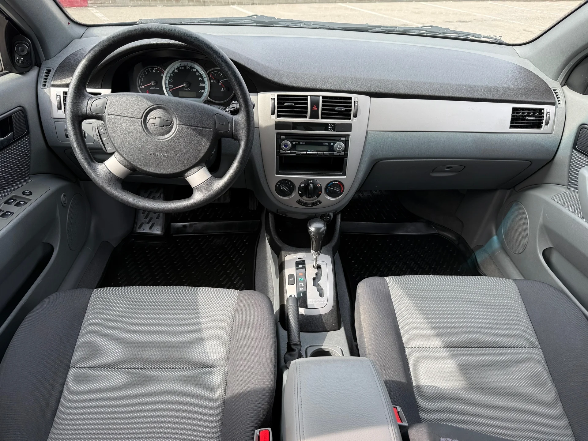 chevrolet lacetti - миниатюра 11