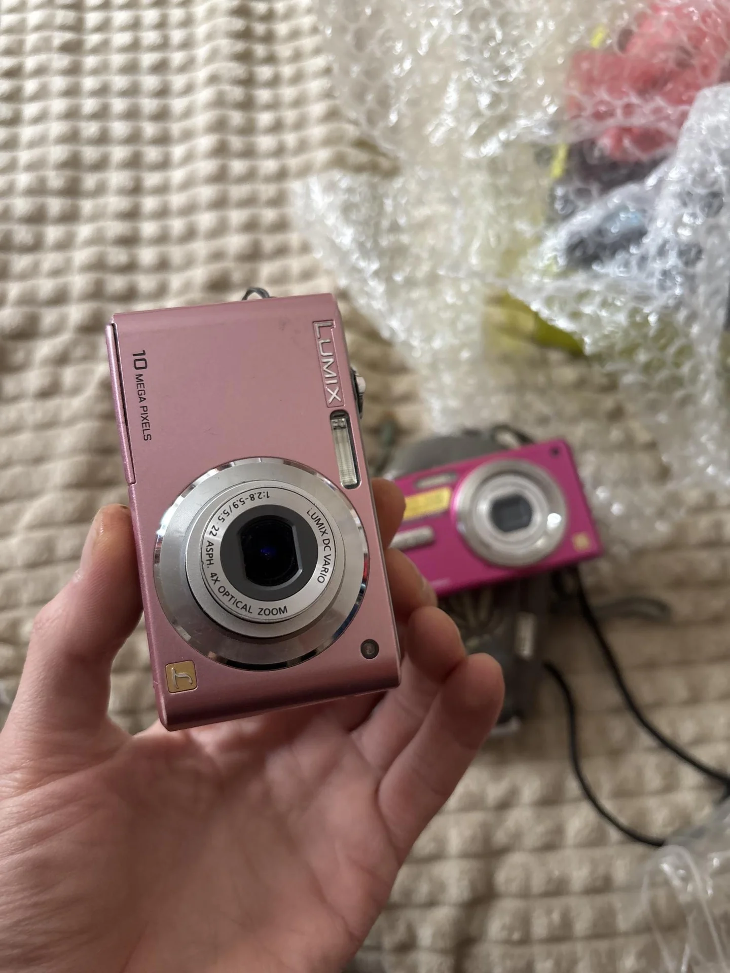 мыльницы фотоаппараты цифровые - миниатюра 6