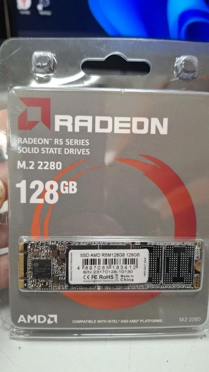 SSD AMD Radeon R5M128G8 128 ГБ М.2 SATA - миниатюра 2