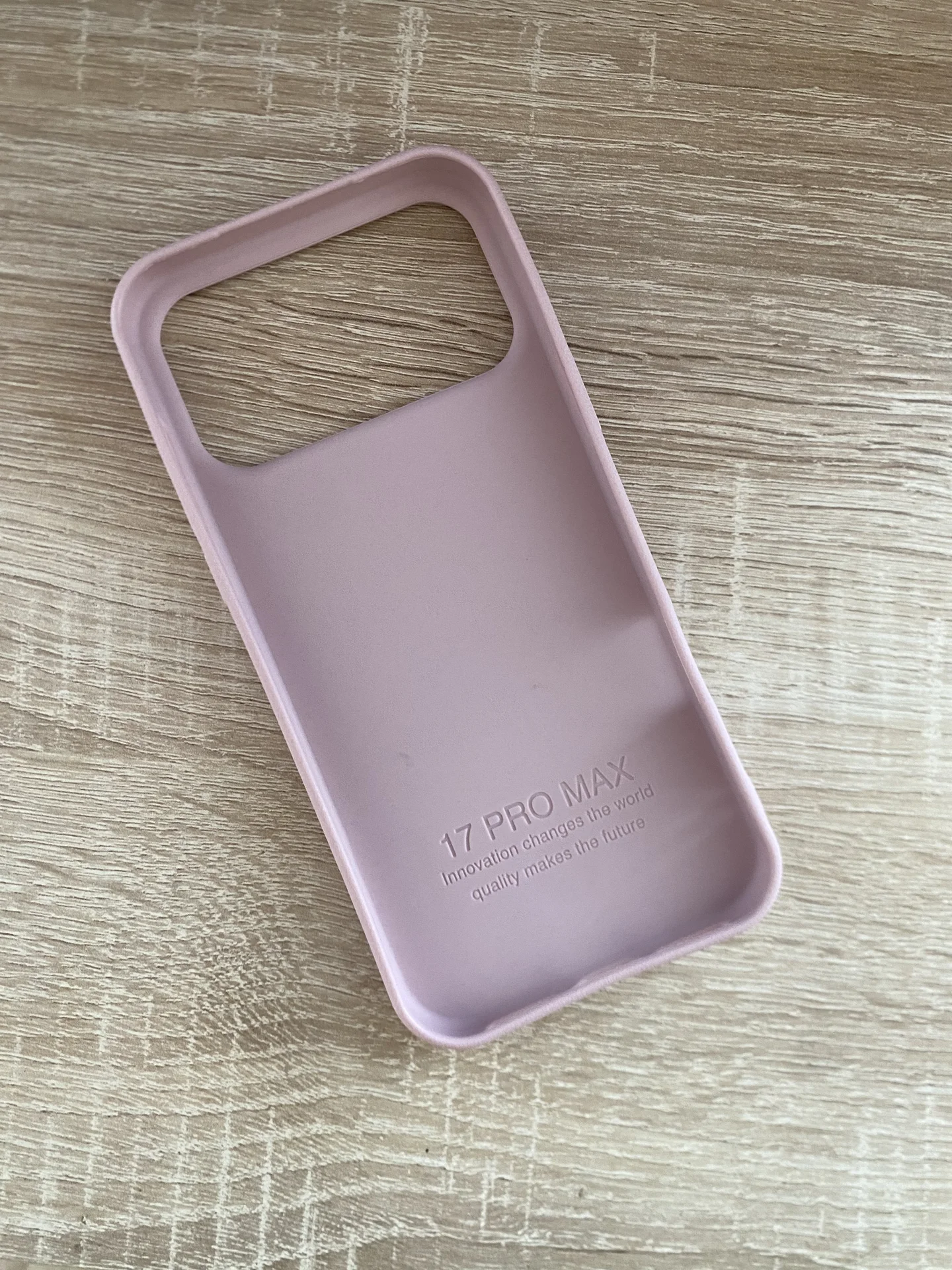 чехол на Iphone 17 pro max - миниатюра 2