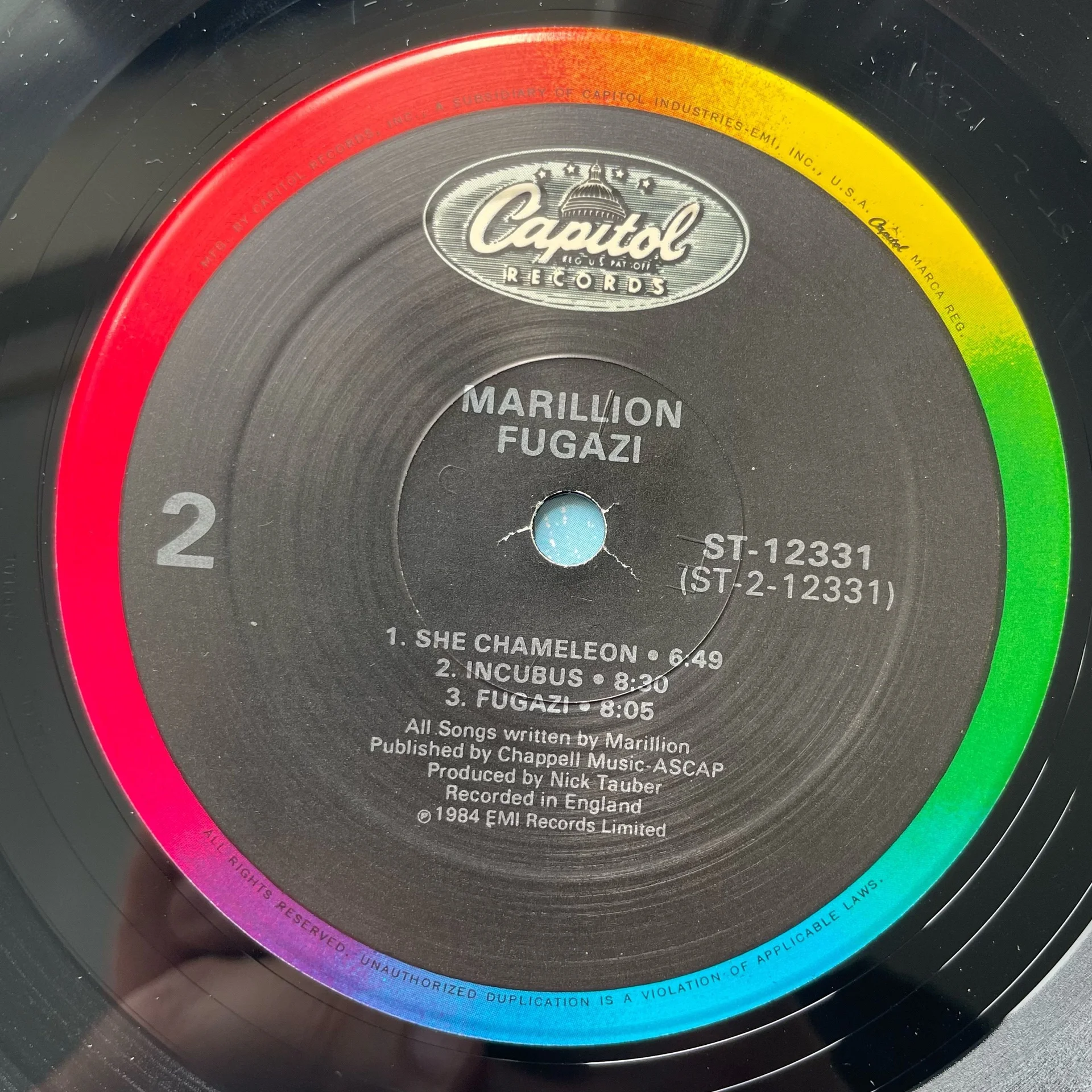 Винтажная виниловая пластинка LP Marillion Fugazi (США 1984) - миниатюра 5
