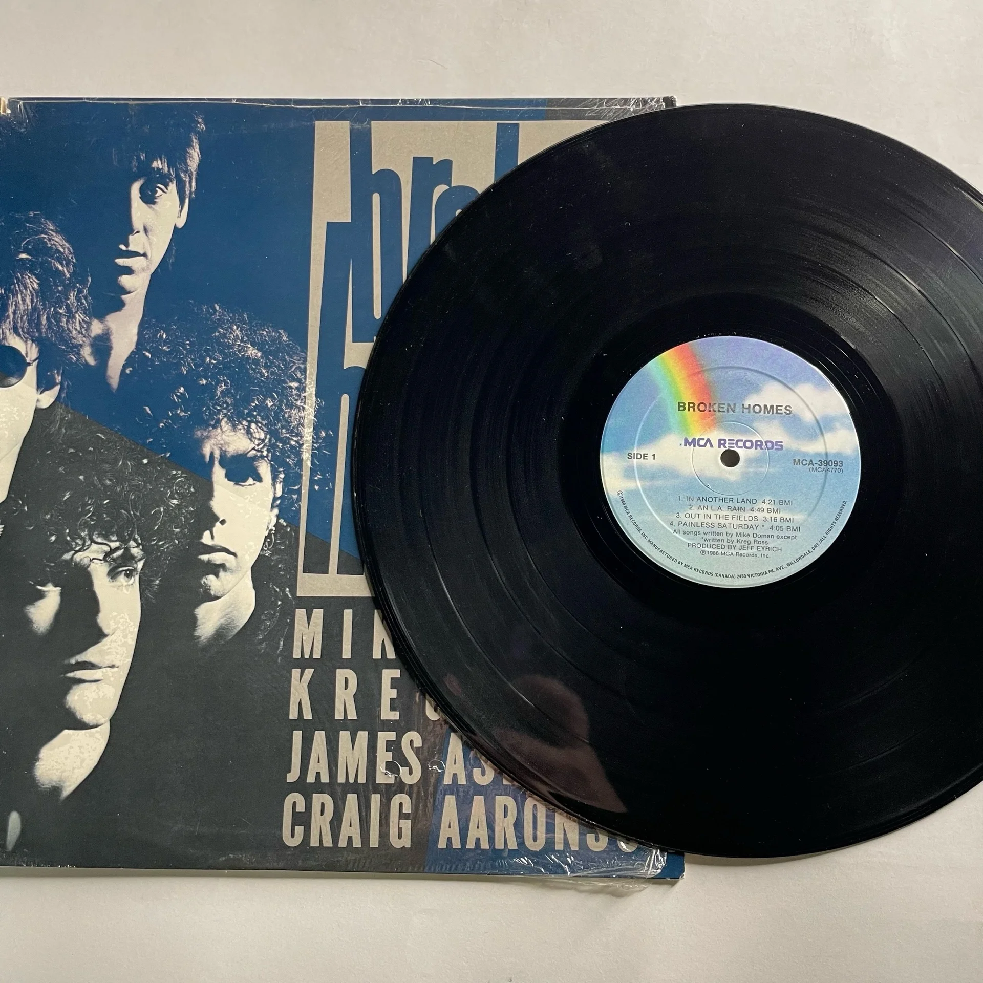 Винтажная виниловая пластинка LP Broken Homes (Канада 1986) - миниатюра 3