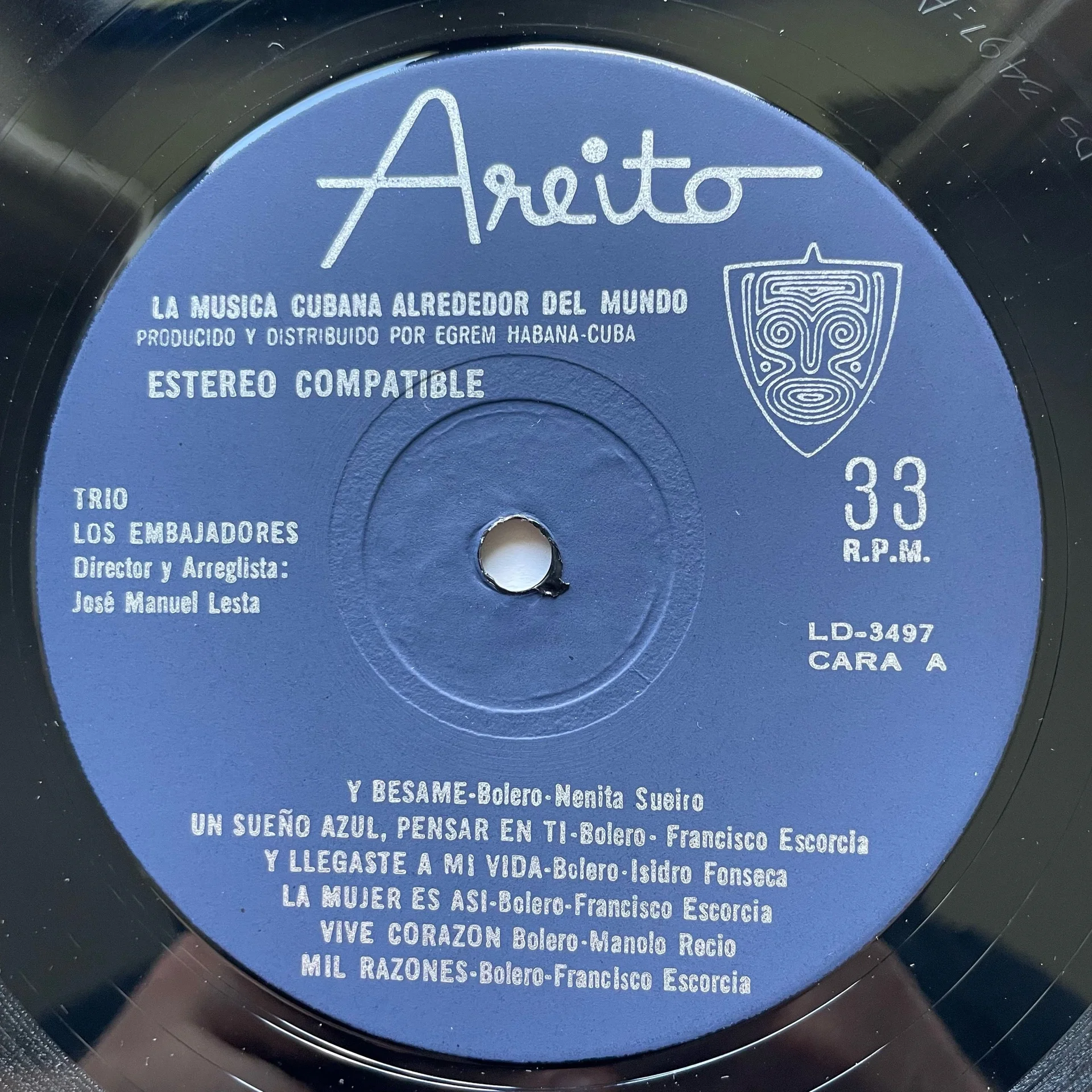 Винтажная виниловая пластинка LP Los Embajadores Кубинская Гитара (Куба 1975) - миниатюра 4