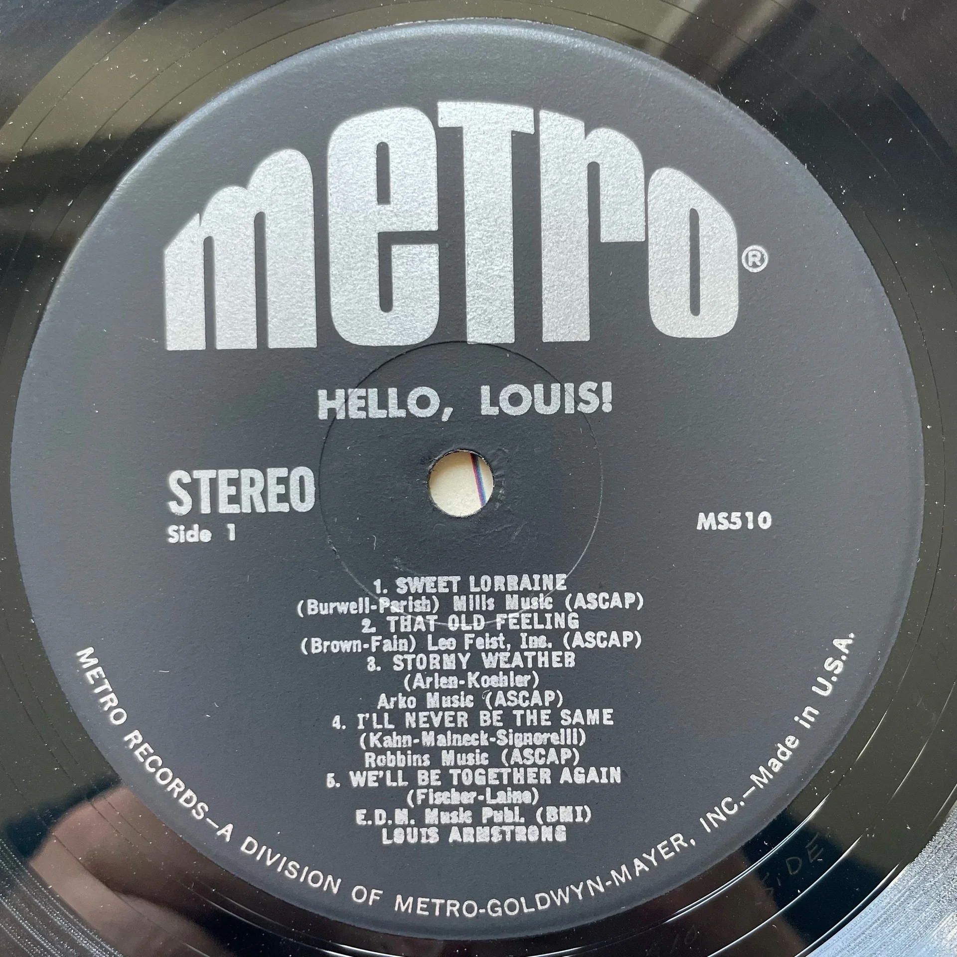 Винтажная виниловая пластинка LP Louis Armstrong Hello, Louis (США 1965) - миниатюра 4
