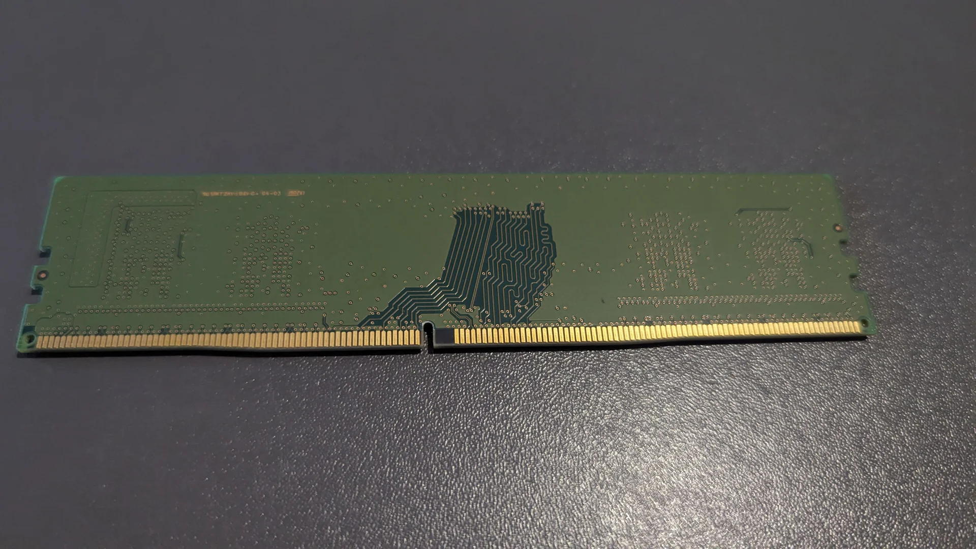 Оперативная память samsung 4GB 1Rx16 PC4-2666V - миниатюра 2