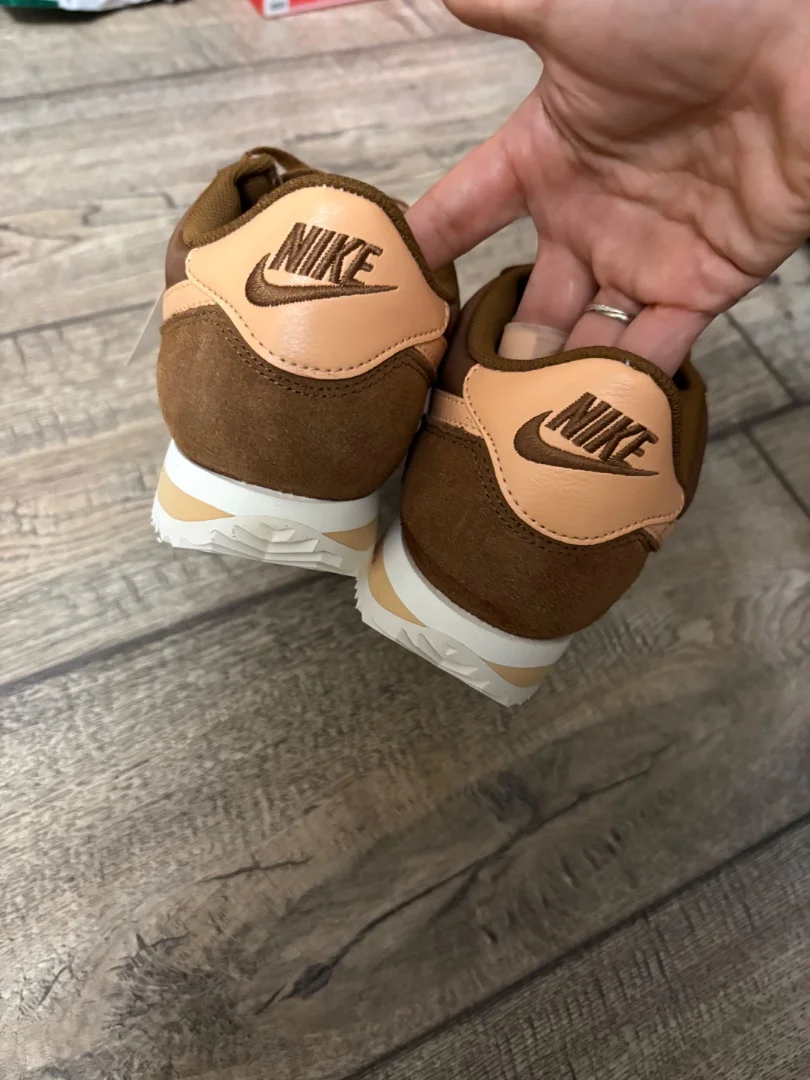 Nike cortez 40 - миниатюра 3