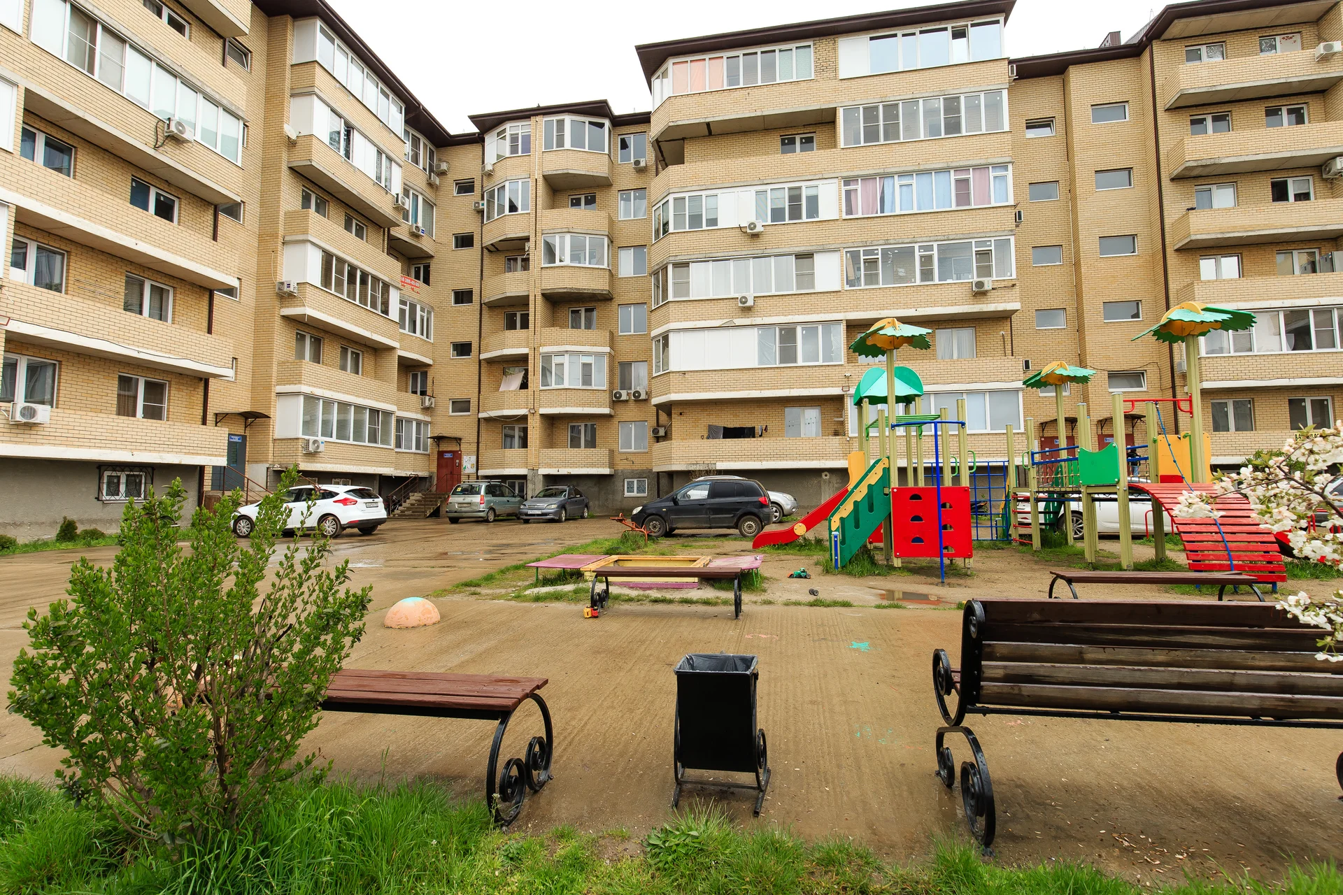 Продам 2х комнатную квартиру Краснодар - миниатюра 2