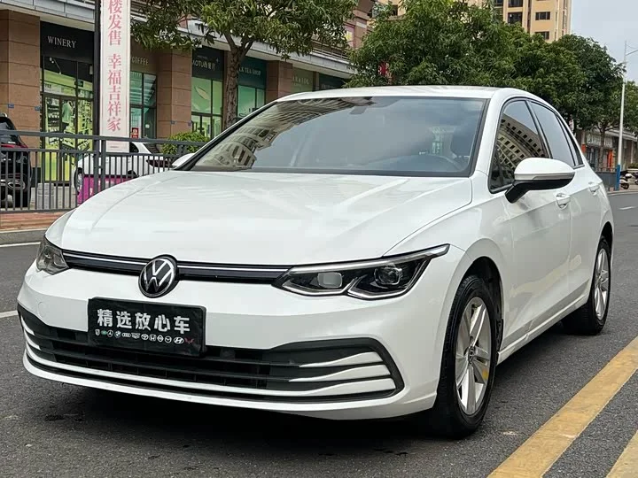 Volkswagen Golf 2023 - миниатюра 3