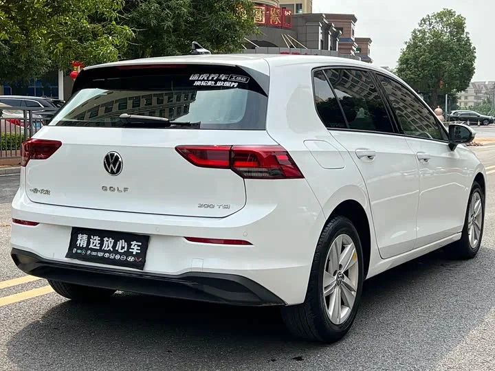 Volkswagen Golf 2023 - миниатюра 5