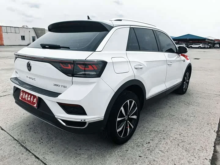 Volkswagen T-Roc 2023 - миниатюра 5