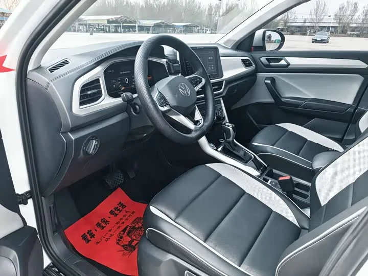 Volkswagen T-Roc 2023 - миниатюра 8