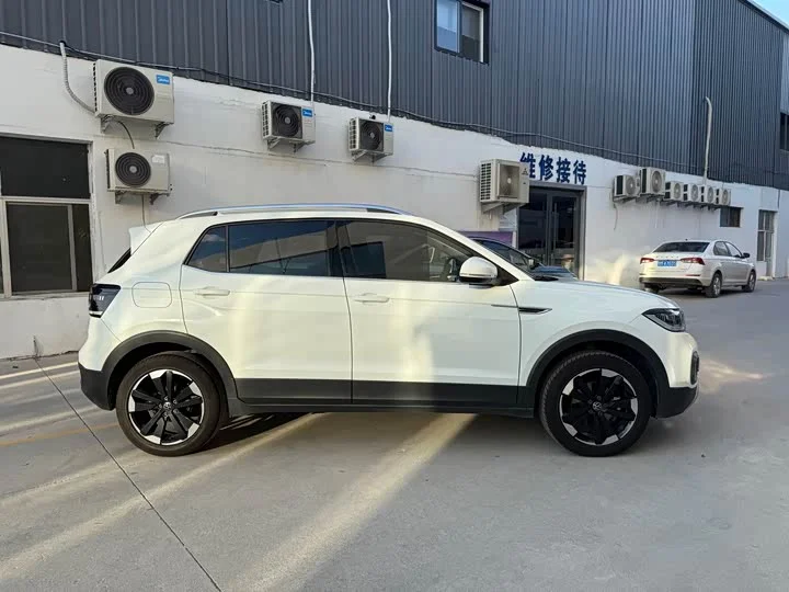 Volkswagen T-Cross 2023 - миниатюра 6