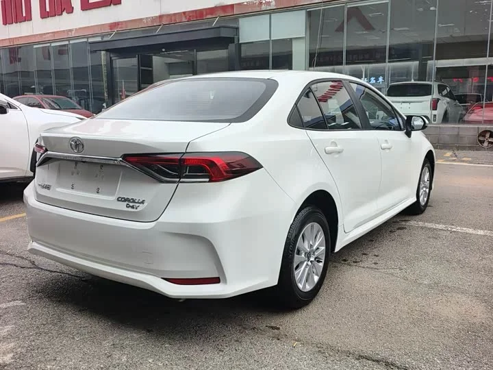 Toyota Corolla - миниатюра 4
