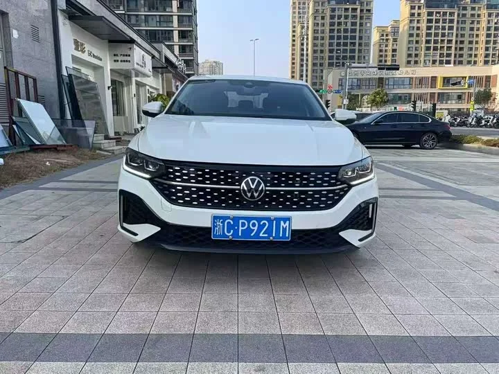 Volkswagen Lavida 2023 - миниатюра 2