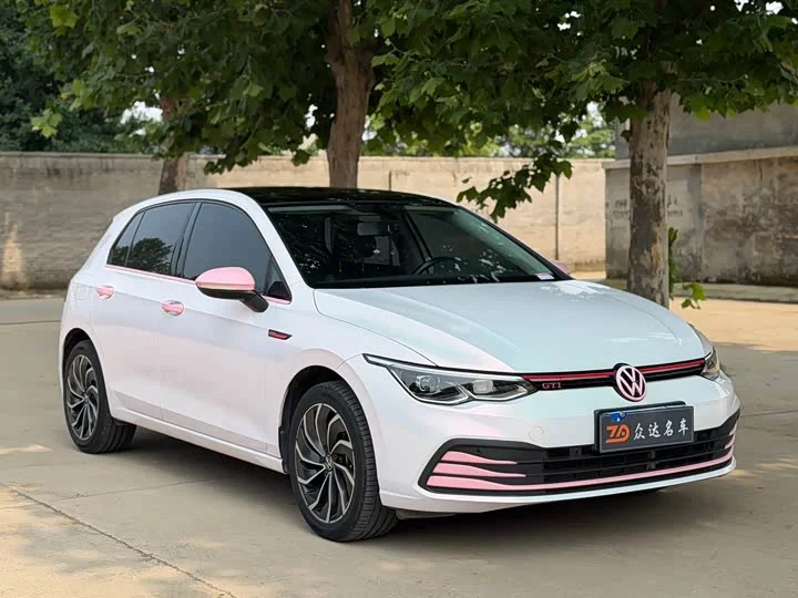 Volkswagen Golf 2023 - миниатюра 3