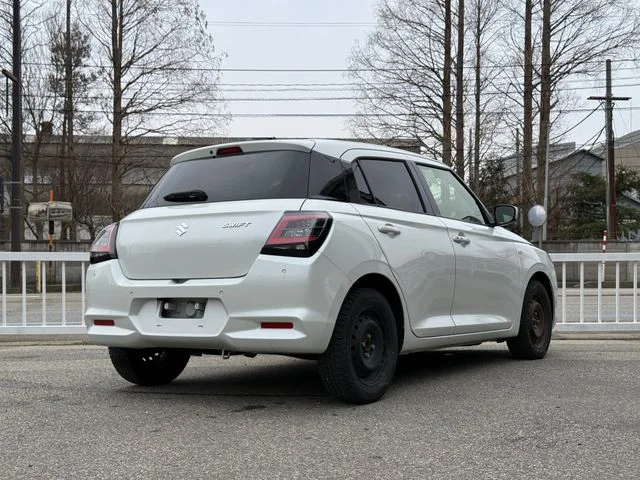 Suzuki Swift 2024 г. - миниатюра 3