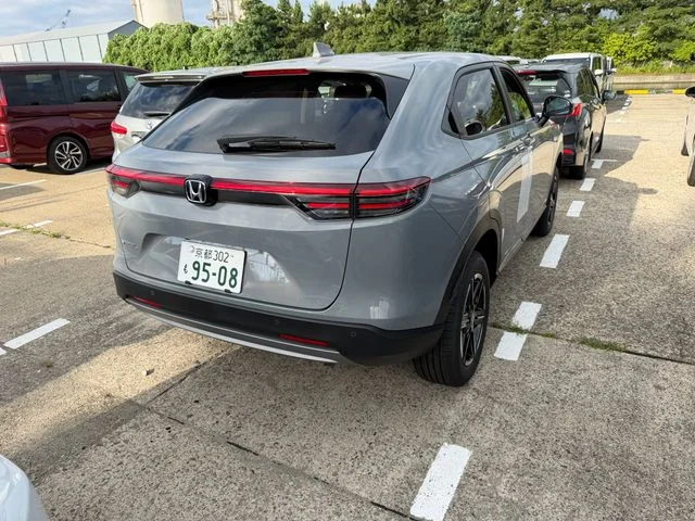 Honda Vezel 2026 г. - миниатюра 3