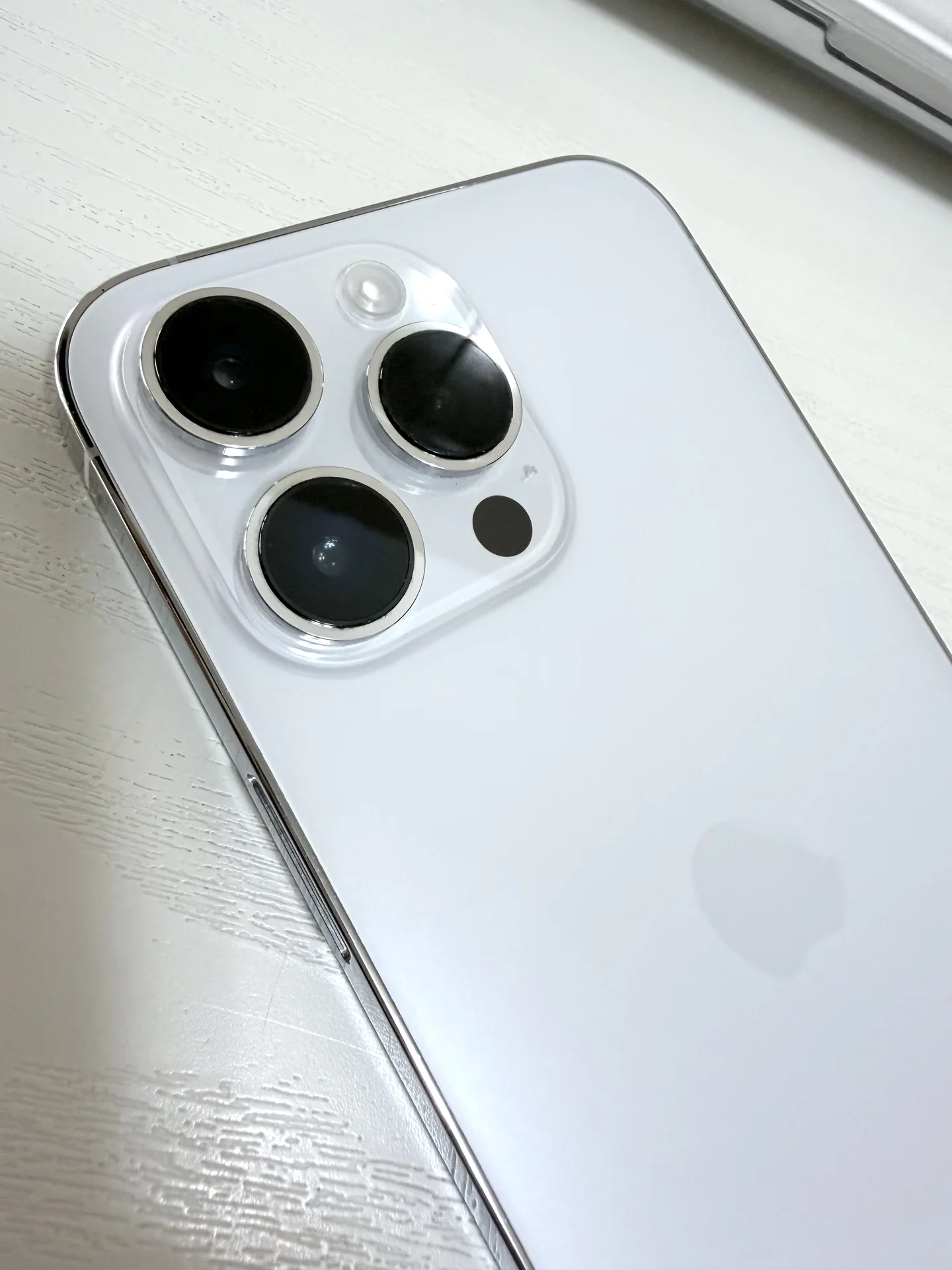 iPhone 14 Pro Max, 1 ТБ, SIM + eSIM - миниатюра 2
