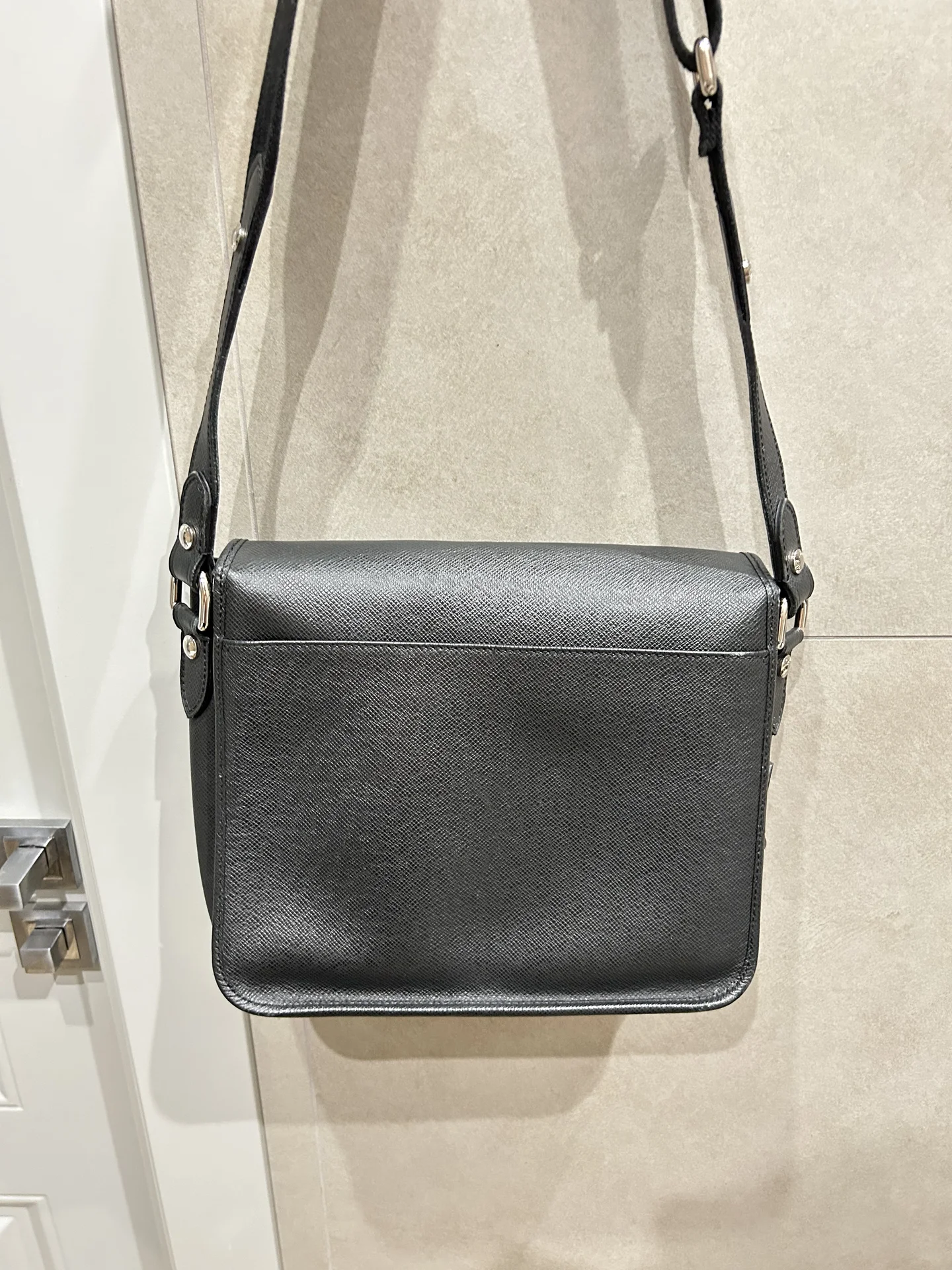 Сумка через плечо Louis Vuitton - миниатюра 3