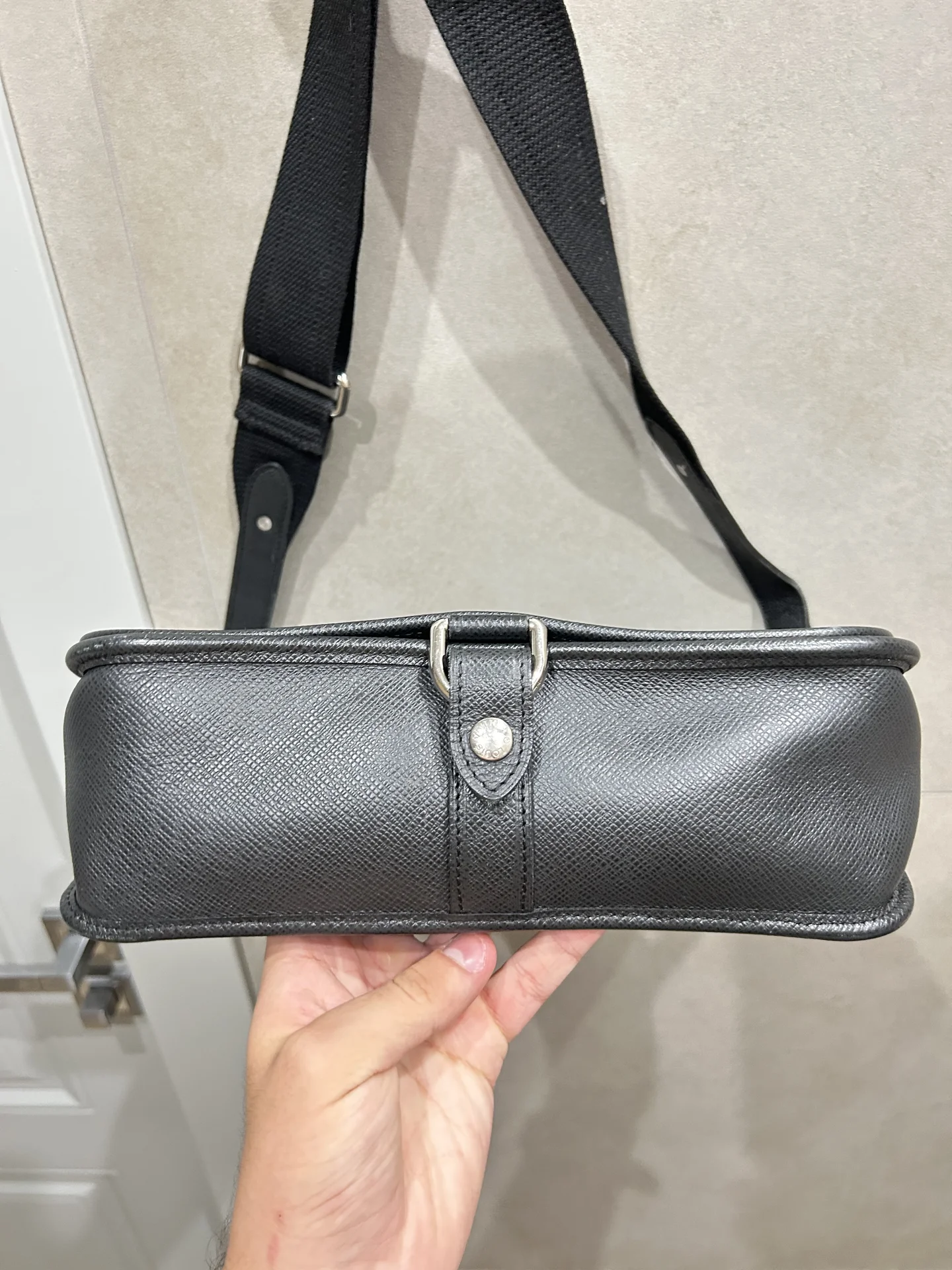 Сумка через плечо Louis Vuitton - миниатюра 4