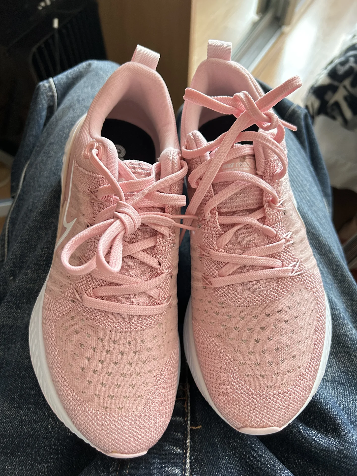 кроссовки Nike React женские 37.5EUR - миниатюра 3