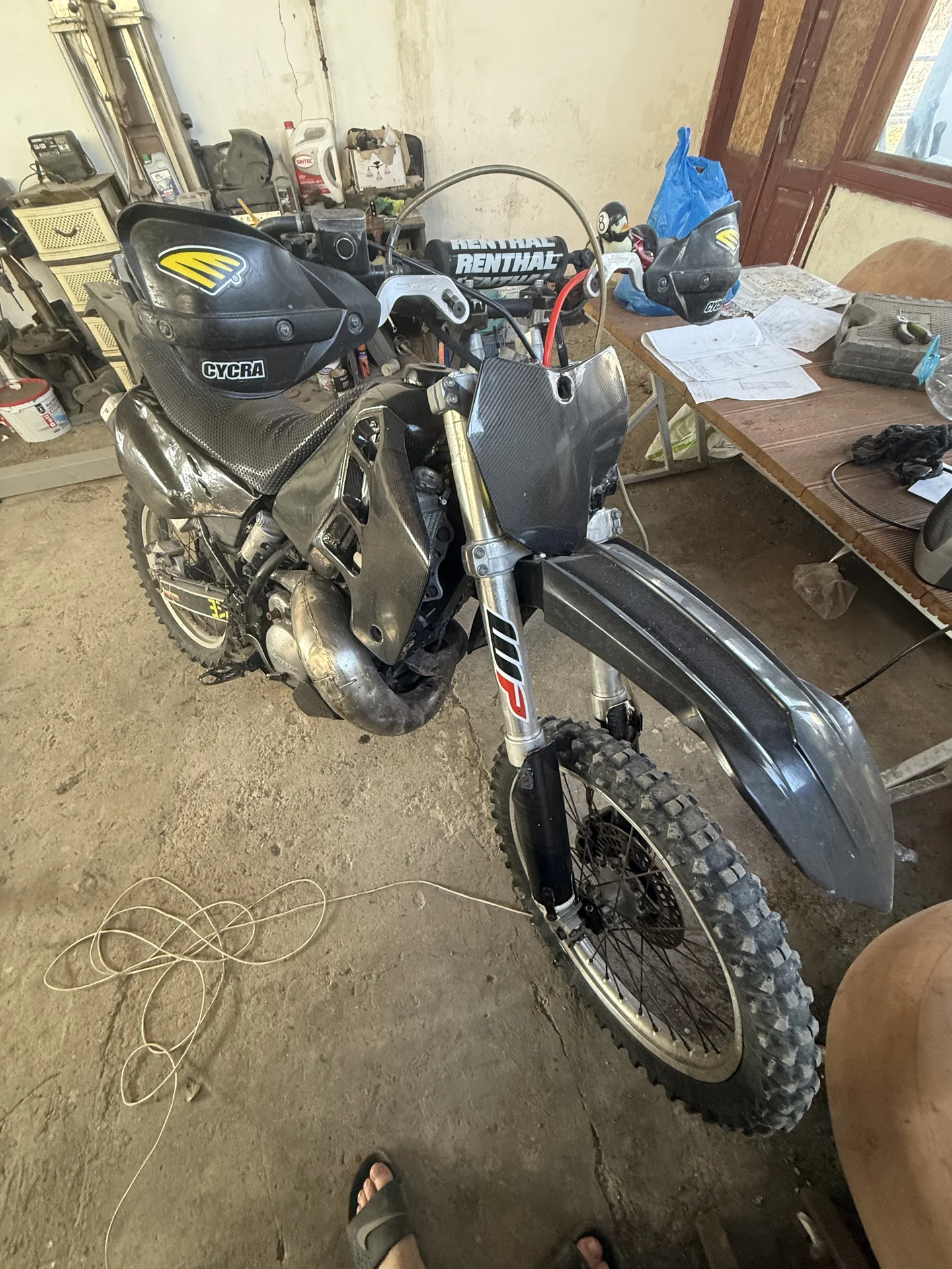 Мотоцикл Honda CRM 250 - миниатюра 4