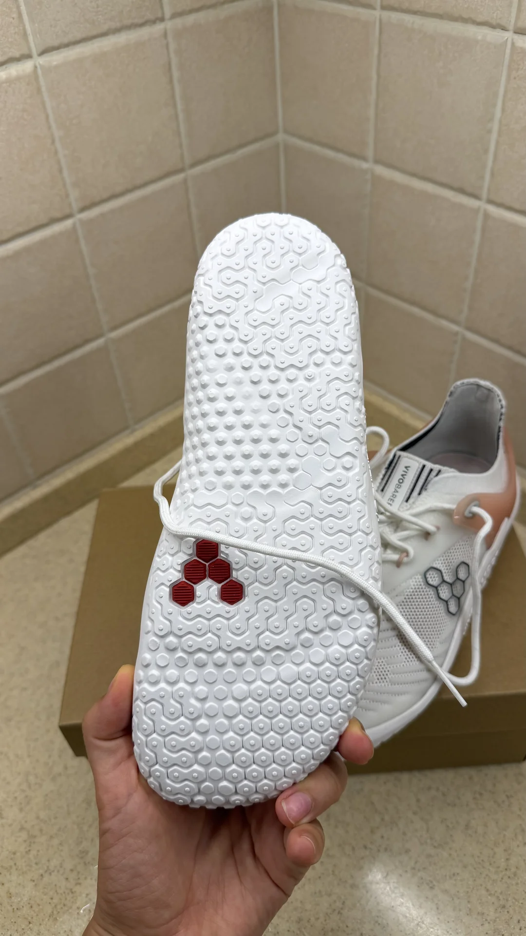 Кросовки женские 37 VIVOBAREFOOT босоногие - миниатюра 3