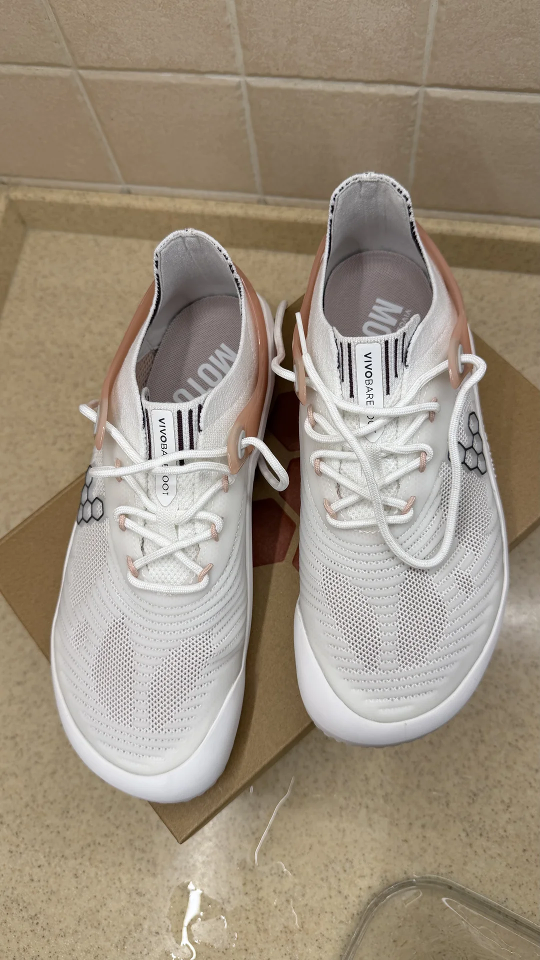 Кросовки женские 37 VIVOBAREFOOT босоногие - миниатюра 4