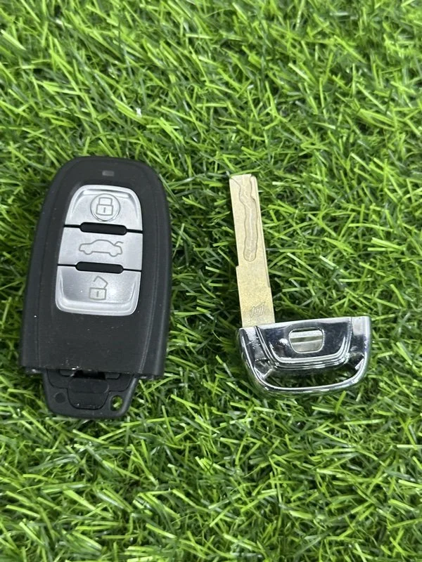 Ключ зажигания Audi S5 8T CGW 2013 - миниатюра 6