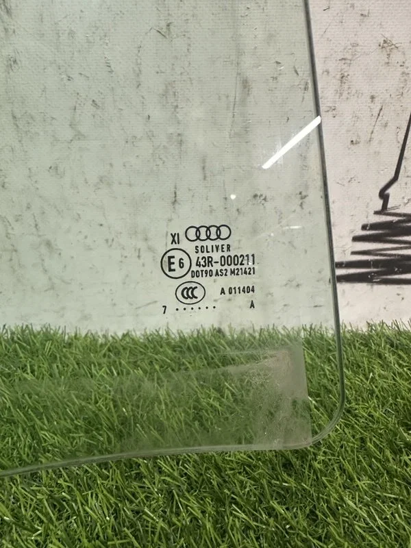 Стекло двери заднее правое Audi A8 4H CTGA 2016 - миниатюра 4