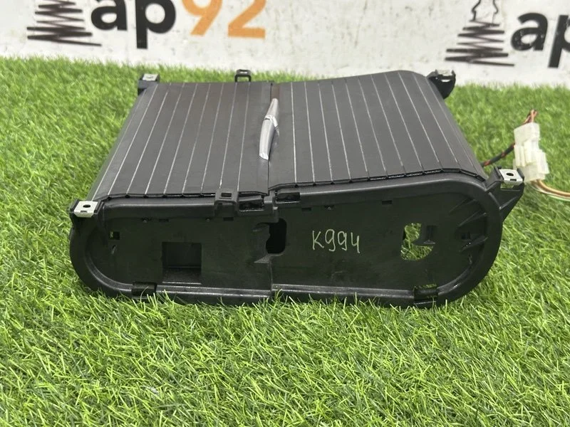 Подстаканник BMW X5 E70 306D5 2009 - миниатюра 5