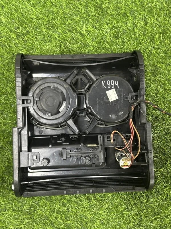 Подстаканник BMW X5 E70 306D5 2009 - миниатюра 9
