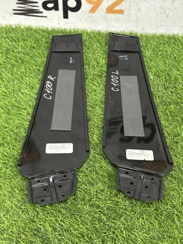 Накладка на стойку кузова Audi S5 8T CGW 2013 - миниатюра 4