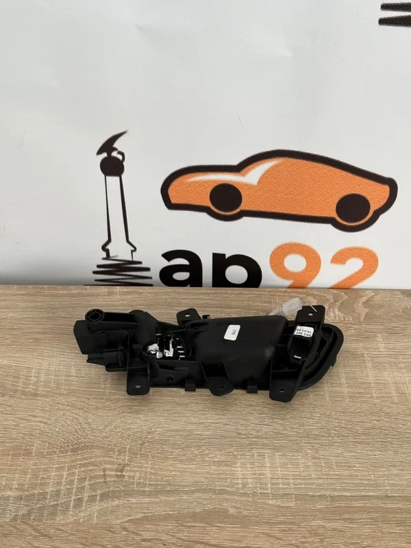 Ручка двери внутренняя передняя правая Audi A4 8K - миниатюра 2