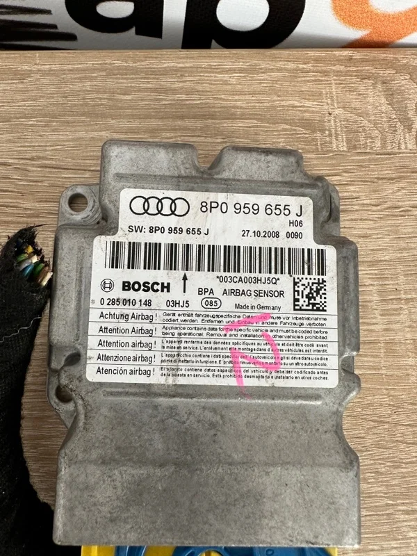 Блок упраления AIRBAG Audi a3 8P - миниатюра 2