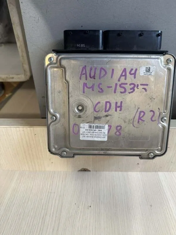 Блок управления двигателем Audi A4 8K CDHB 1.8 - миниатюра 3