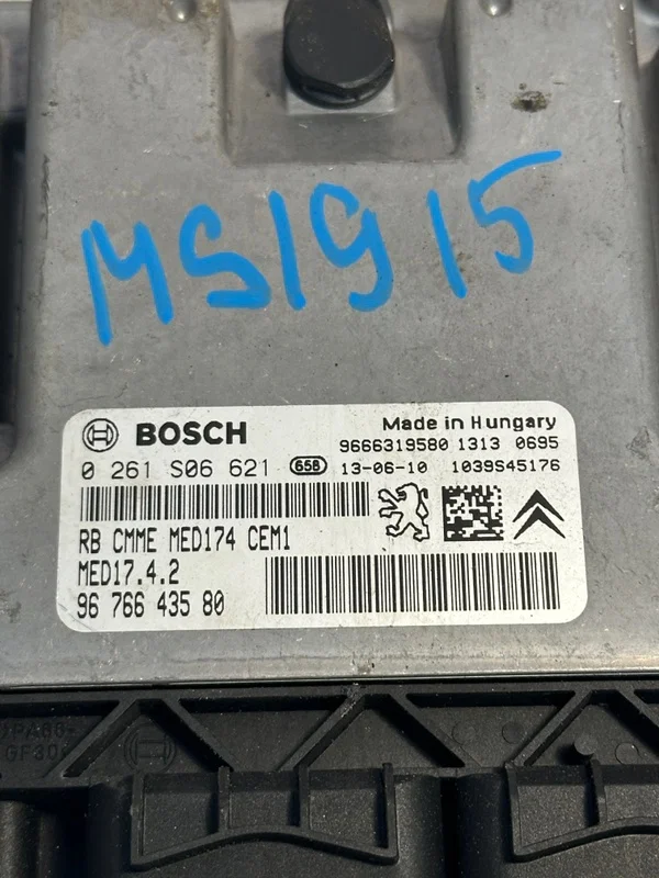 Блок управления двигателем PEUGEOT 308 T7 EP6CDT - миниатюра 3