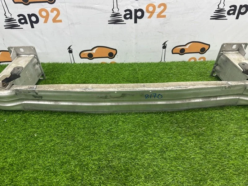 Усилитель бампера передний Audi A4 8K CDHB 1.8 - миниатюра 3