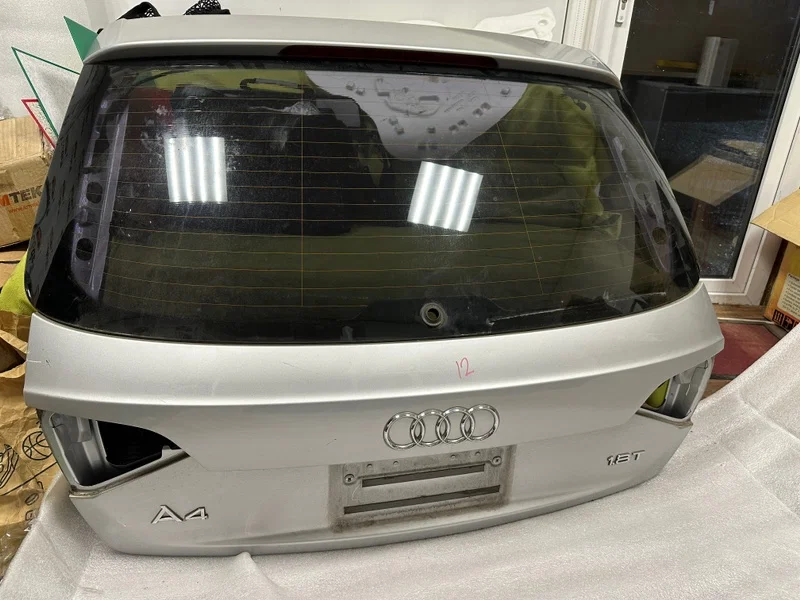 Крышка багажника Audi A4 8K CDHB 1.8 2008 - изображение 1