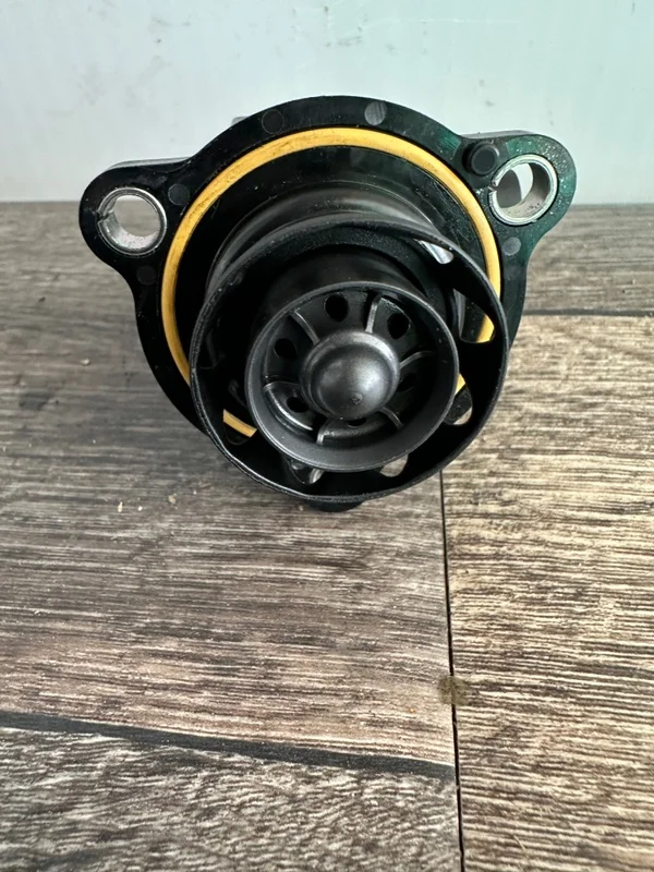 Клапан перепускной Audi A3 8P CAXC 2009 - миниатюра 2