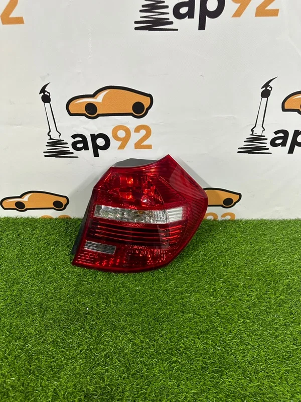 Стоп-сигнал правый BMW 1-series E87 N45B16A 2008 - изображение 1