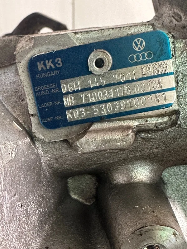 Турбина Audi A4 8K CDHB 2010 - миниатюра 3