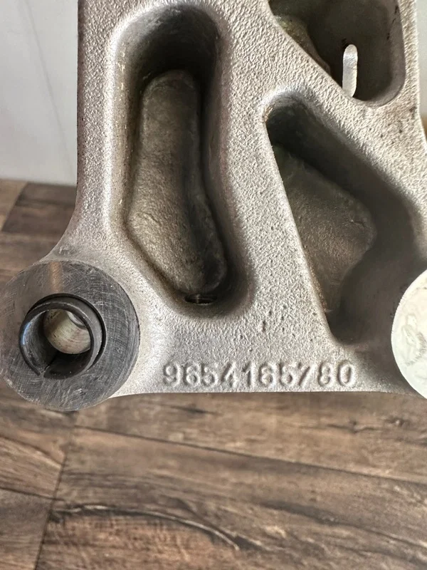 Кронштейн двигателя PEUGEOT 207 EP6 2009 - миниатюра 3
