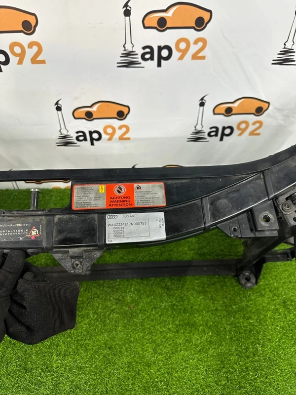 Рамка радиатора Audi A8 D3 BVJ 2006 - миниатюра 8