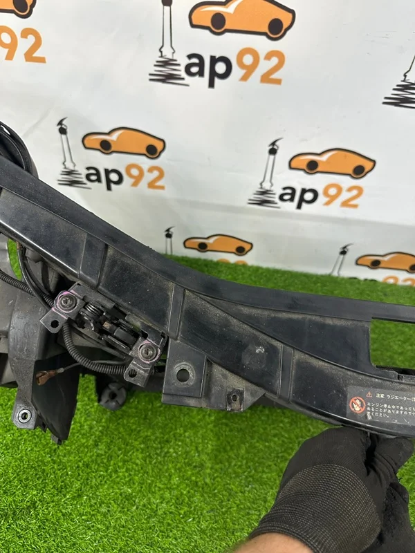 Рамка радиатора Audi A8 D3 BVJ 2006 - миниатюра 9