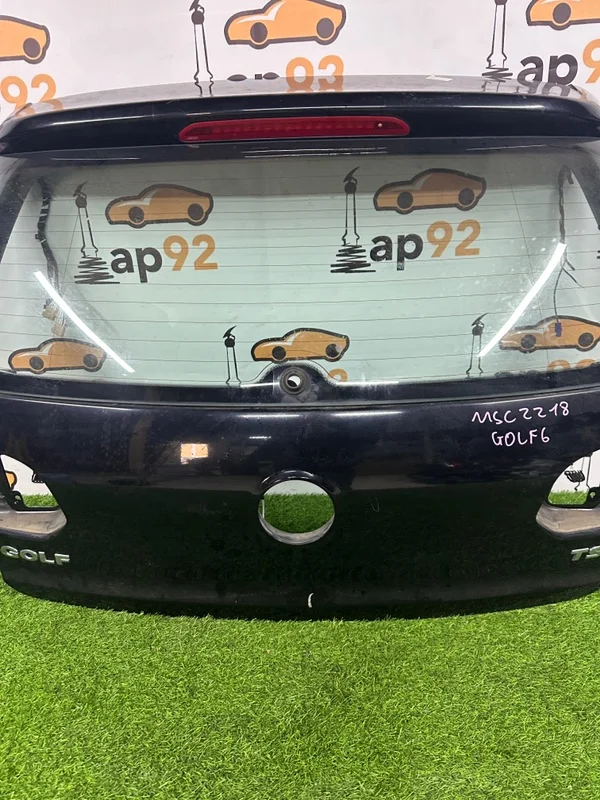 Дверь багажника Volkswagen Golf MK6 2012 - миниатюра 3
