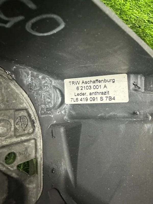 Руль Volkswagen Touareg GP BKS 2007 - миниатюра 8
