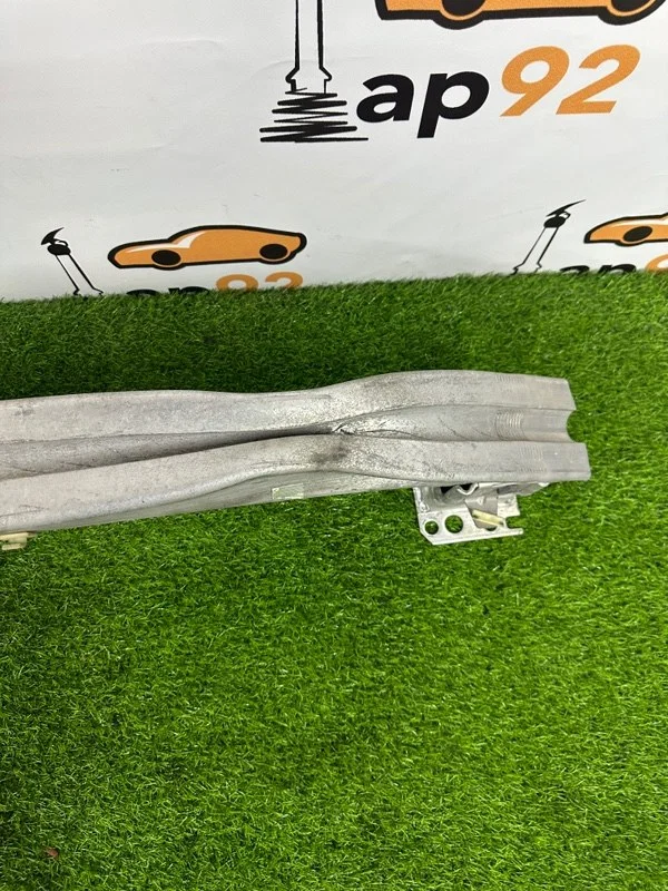 Усилитель бампера передний Audi A8 D3 BVJ 2006 - миниатюра 4